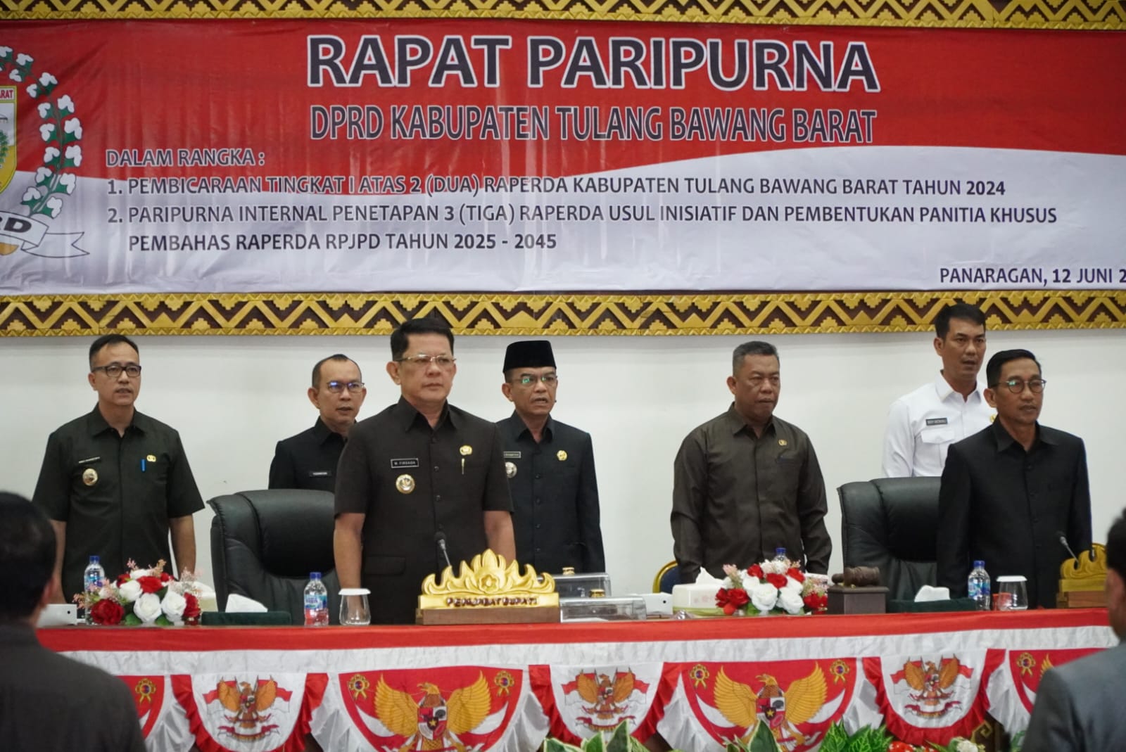 DPRD KABUPATEN TULANG BAWANG BARAT MENGGELAR RAPAT PARIPURNA DALAM RANGKA DUA AGENDA.RABU(12,06.2024)